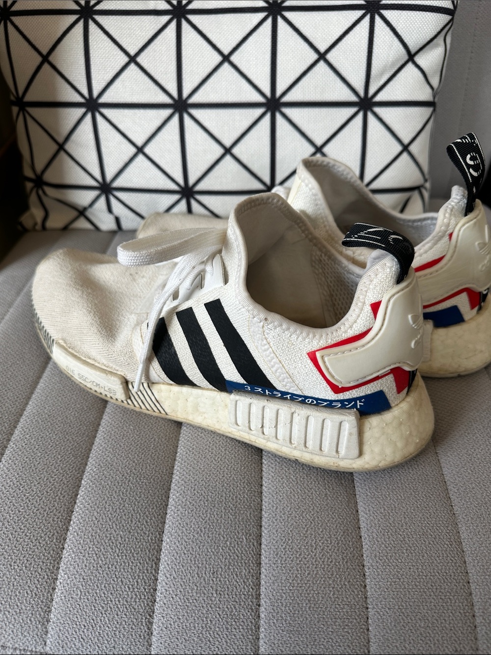 adidas Men’s size 10 White Sneakers with Black Stripes and Red & Blue Accents